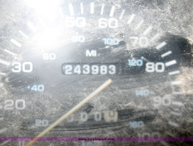 image for item 5513 1993 Dodge Ram W-250 pickup