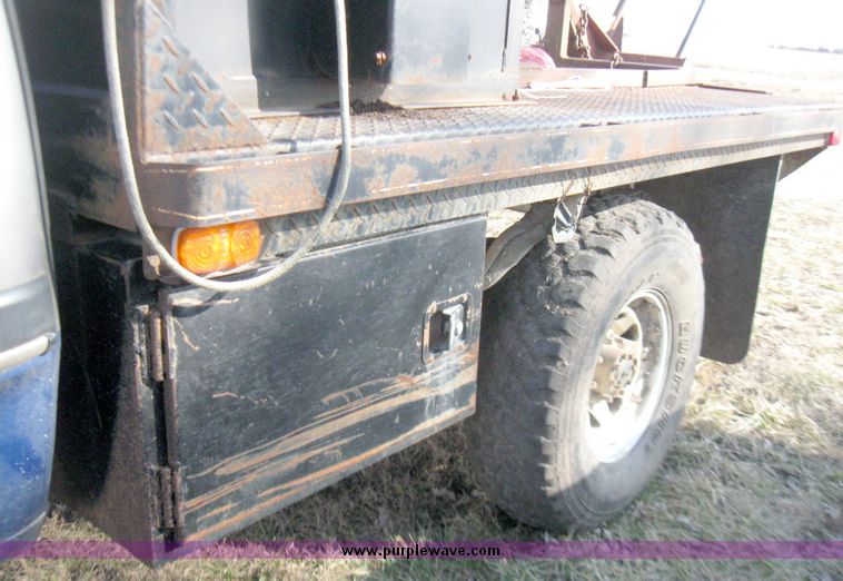 image for item 5513 1993 Dodge Ram W-250 pickup