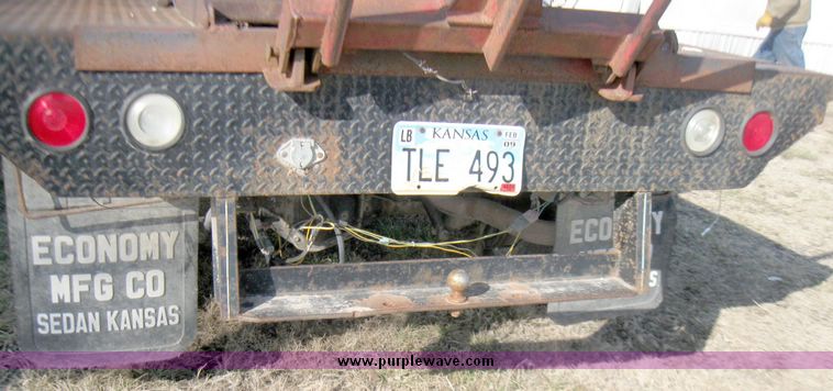 image for item 5513 1993 Dodge Ram W-250 pickup