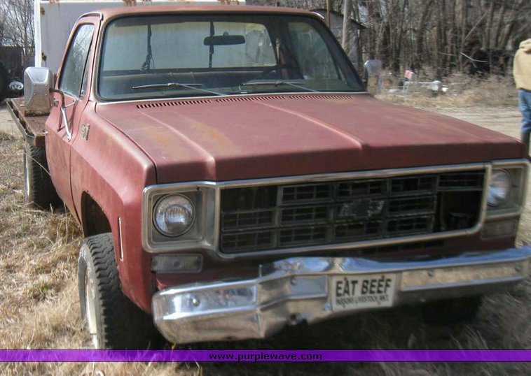 image for item 5567 1978 Chevrolet Custom Deluxe 20 pickup truck