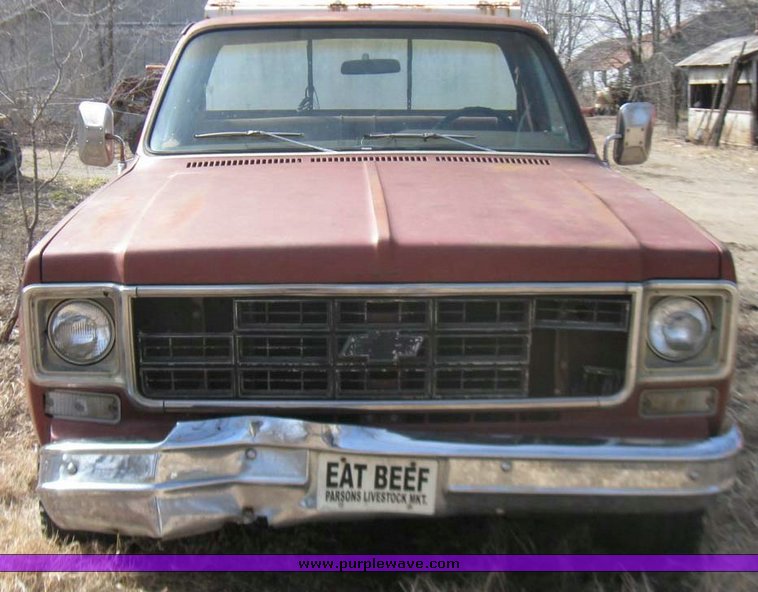 image for item 5567 1978 Chevrolet Custom Deluxe 20 pickup truck