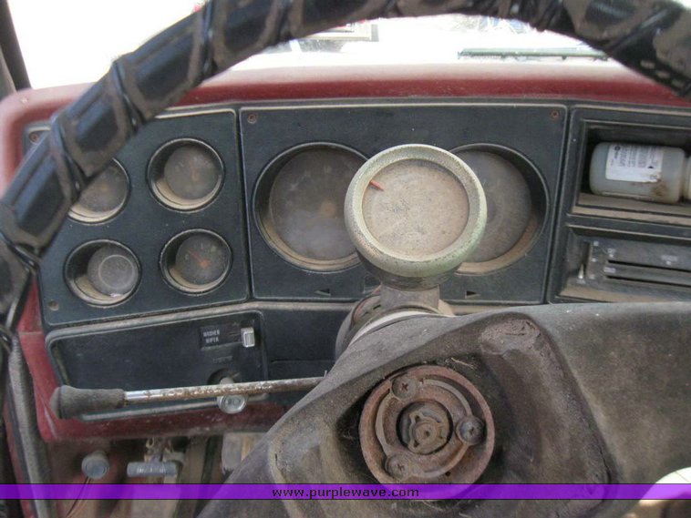 image for item 5567 1978 Chevrolet Custom Deluxe 20 pickup truck