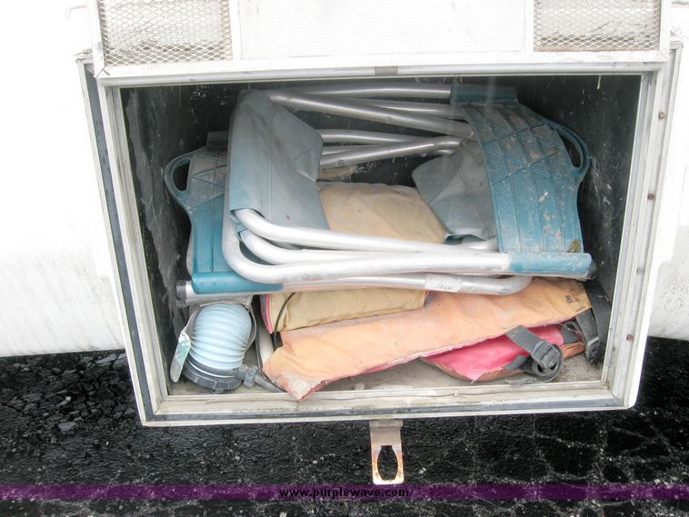 image for item 5585 1983 Ford E350 camper