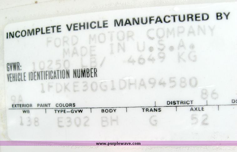 image for item 5585 1983 Ford E350 camper