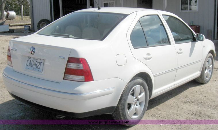 image for item 5636 2004 Volkswagen Jetta GLS TDI