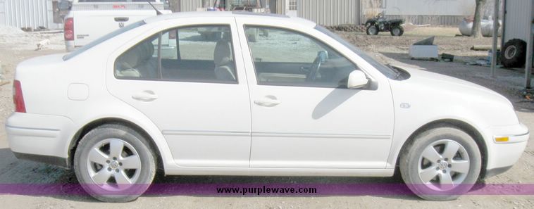 image for item 5636 2004 Volkswagen Jetta GLS TDI