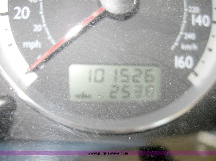 image for item 5636 2004 Volkswagen Jetta GLS TDI