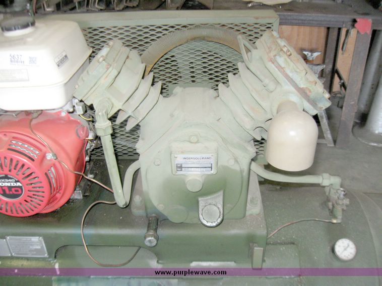image for item 5637 Buckney air compressor