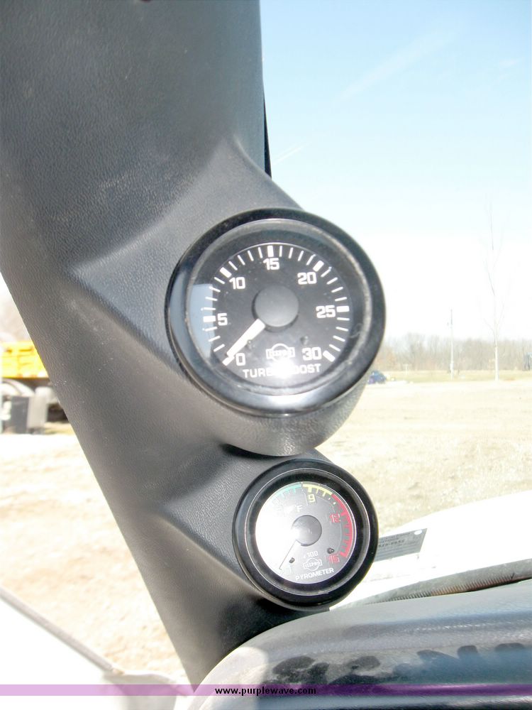 image for item 5700 1997 Dodge 3500 Laramie SLT extended cab pickup