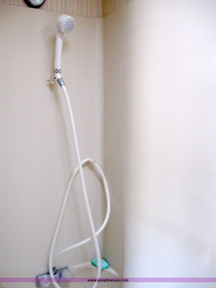 image for item 5702 1990 AlumaLite Xl camper