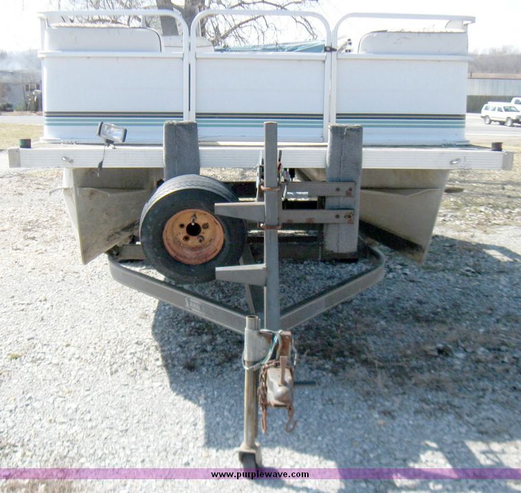 image for item 5703 1996 Pirate Generation II 20' pontoon boat