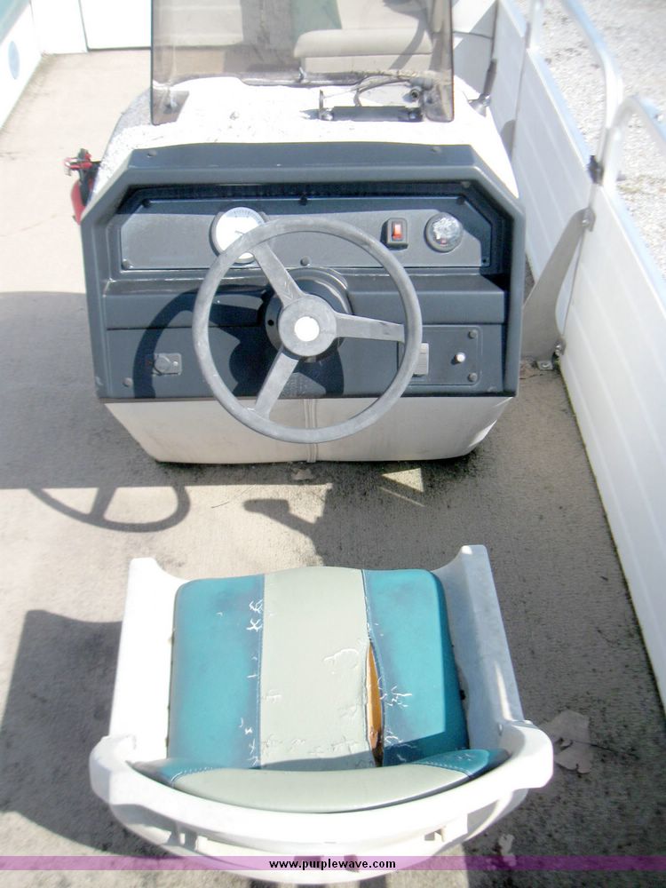 image for item 5703 1996 Pirate Generation II 20' pontoon boat