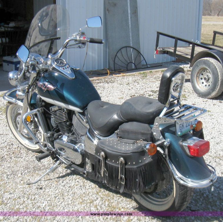 image for item 5704 1998 Kawasaki Vulcan VN800-B Classic motorcycle