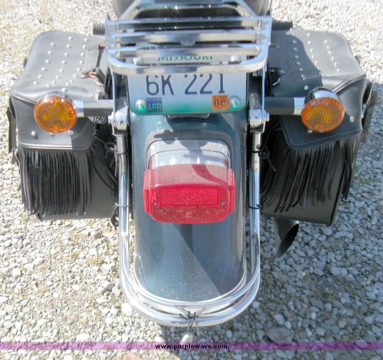 image for item 5704 1998 Kawasaki Vulcan VN800-B Classic motorcycle