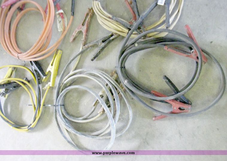 image for item 5706 (5) sets of jumper cables
