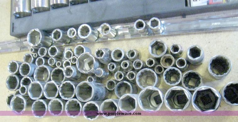 image for item 5709 Assorted 1/2", 3/8" and 1/4" sockets