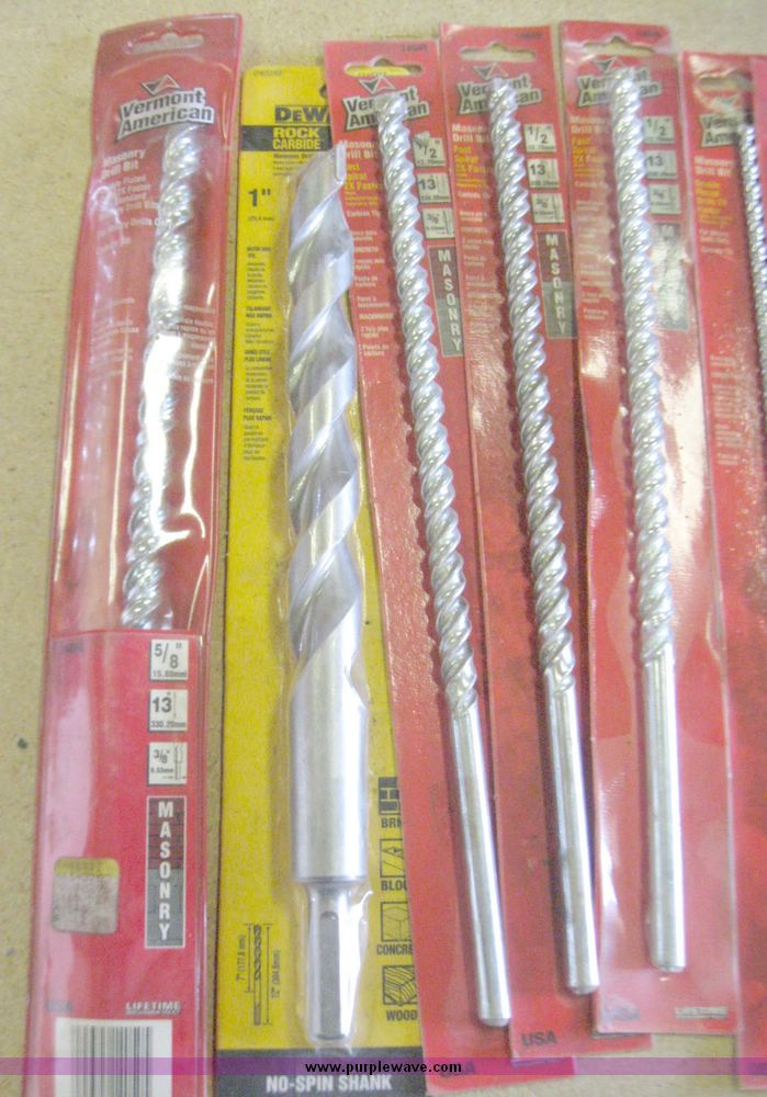 image for item 5715 (8) masonry bits