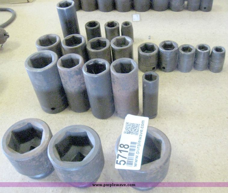 image for item 5718 Assorted impact sockets