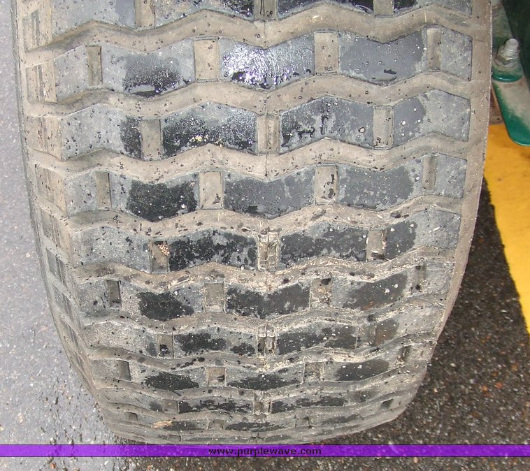 image for item 6657 Yard Man lawn tractor