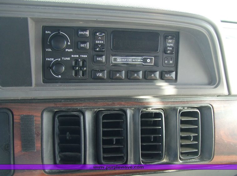 image for item 6680 1997 Dodge Ram Wagon B3500 15 passenger van