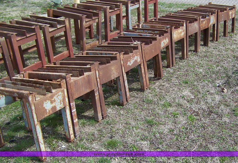 image for item 1352 (12) metal stands