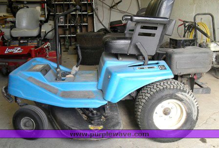 image for item 1400 Dixon 42" zero turn lawn mower