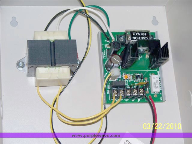 image for item 1700 Lock system