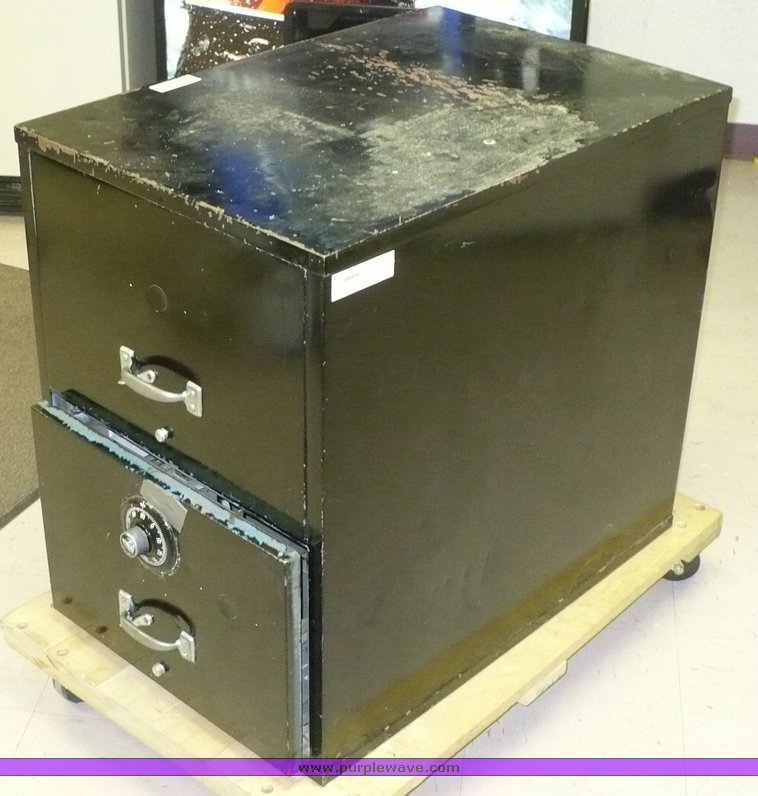 image for item 2045 Two drawer file cabinet safe