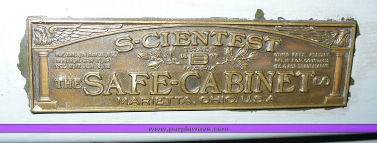 image for item 2046 S-Cientest combination safe