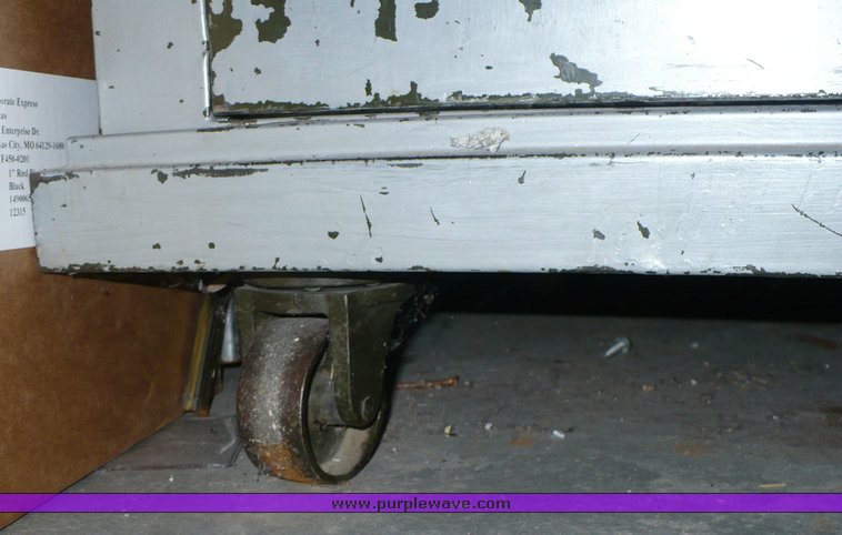 image for item 2046 S-Cientest combination safe