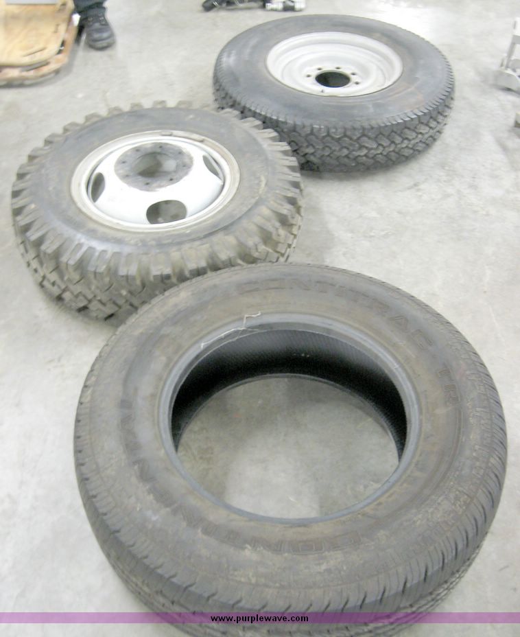 image for item 2059 Tires and wheels