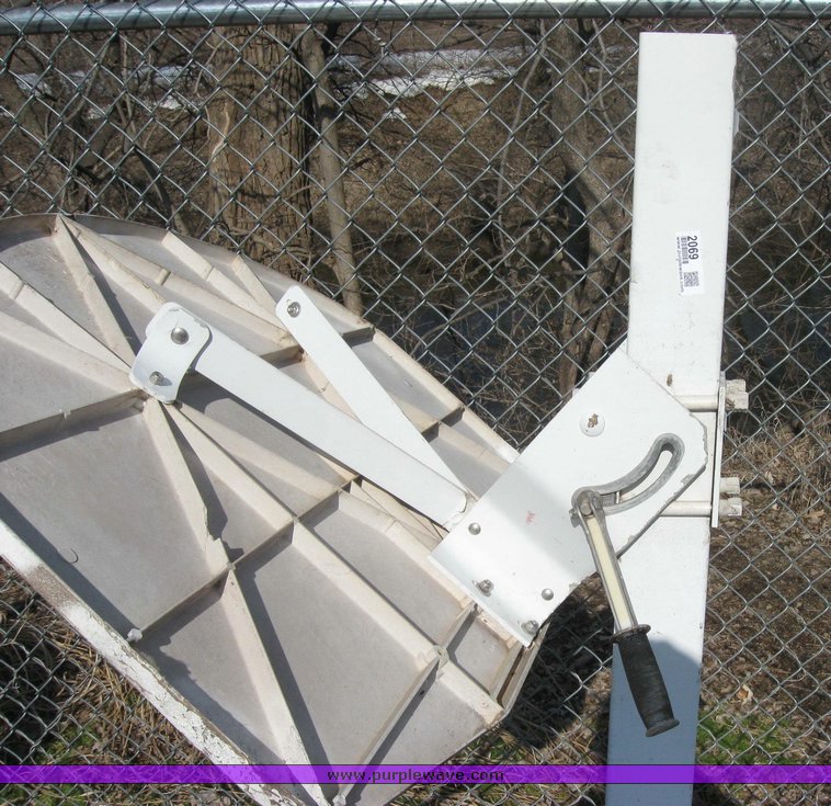 image for item 2069 Splash and Slam basketball goal