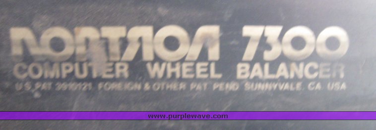 image for item 2071 Nortson 7300 wheel balancer