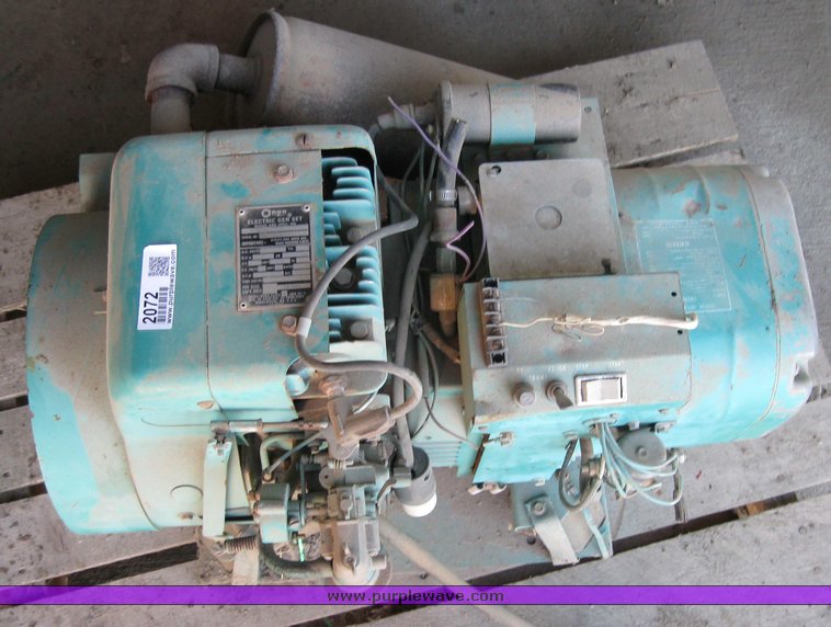 image for item 2072 Onan generator