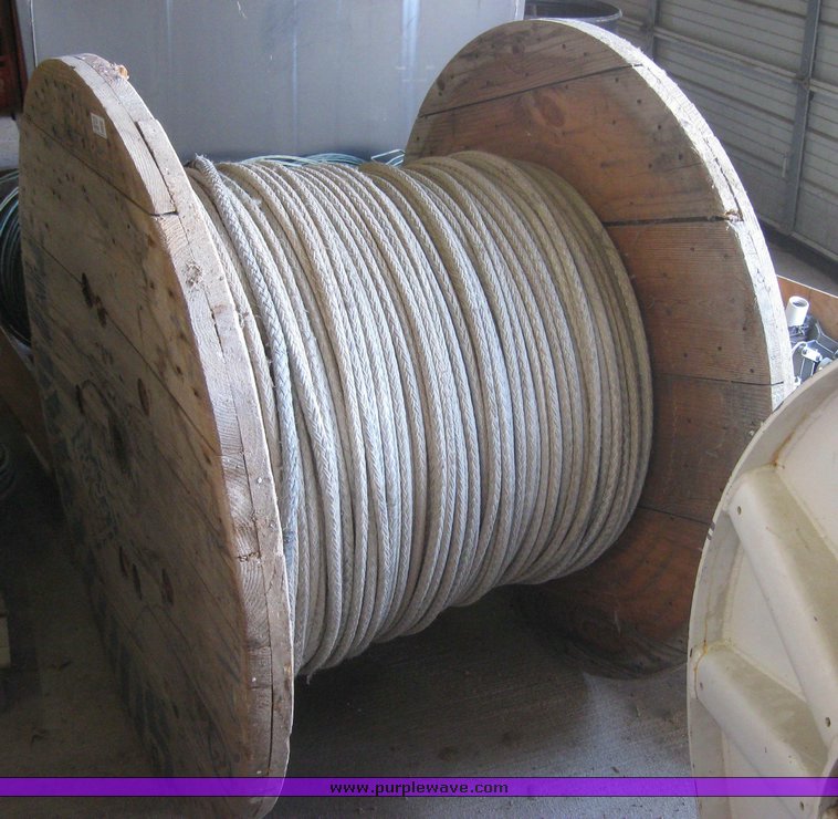 image for item 2074 Approximately 5,000' of 1/2" unibraid rope