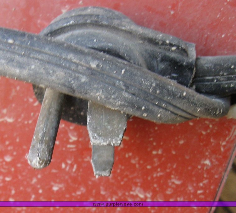 image for item 2077 Lincoln AC/DC arc welder