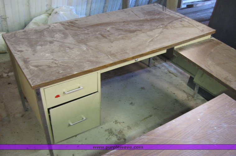 image for item 2081 (2) metal desk