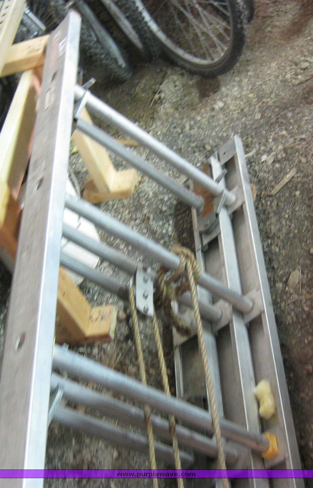 image for item 2085 Duo-Safety Latter Corp 35' three section aluminum extension ladder