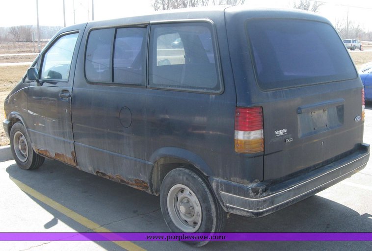 image for item 2090 1990 Ford Aerostar van