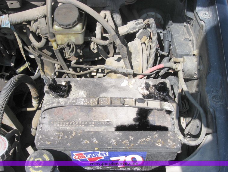 image for item 2090 1990 Ford Aerostar van