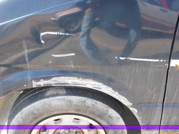 image for item 2090 1990 Ford Aerostar van