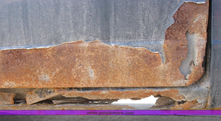 image for item 2090 1990 Ford Aerostar van