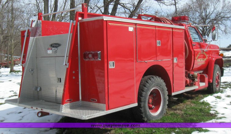 image for item 2097 1983 GMC fire tanker pumper