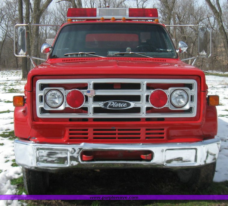 image for item 2097 1983 GMC fire tanker pumper