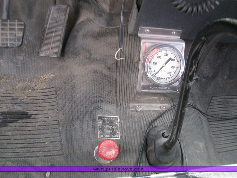 image for item 2097 1983 GMC fire tanker pumper