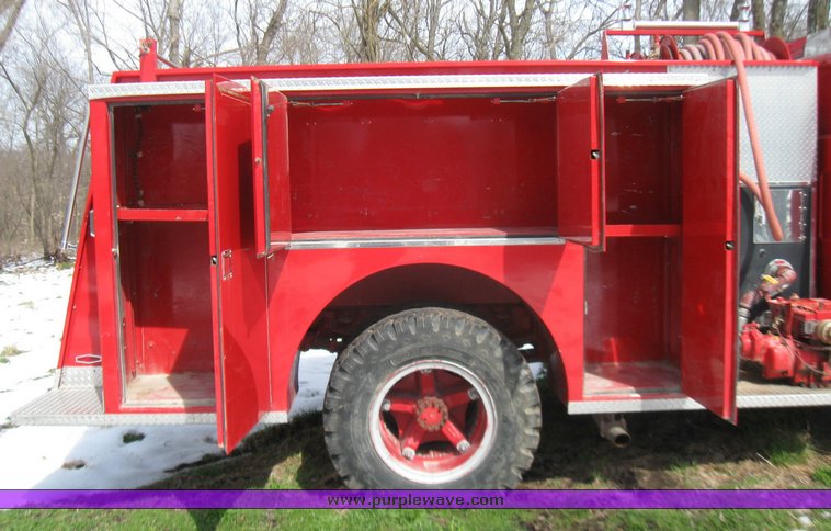 image for item 2097 1983 GMC fire tanker pumper
