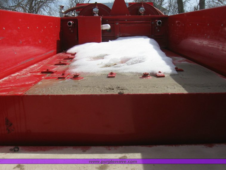 image for item 2097 1983 GMC fire tanker pumper