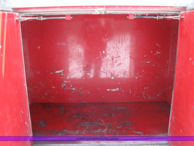 image for item 2097 1983 GMC fire tanker pumper