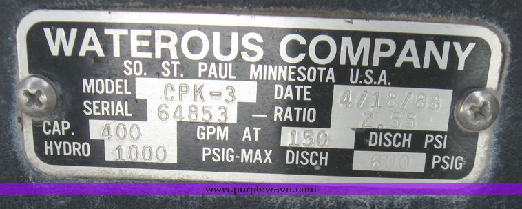 image for item 2097 1983 GMC fire tanker pumper