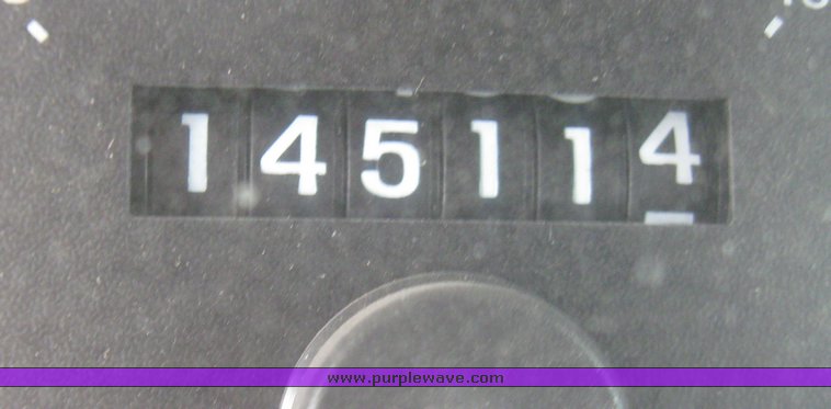 image for item 2108 2003 Ford Crown Victoria Police Interceptor